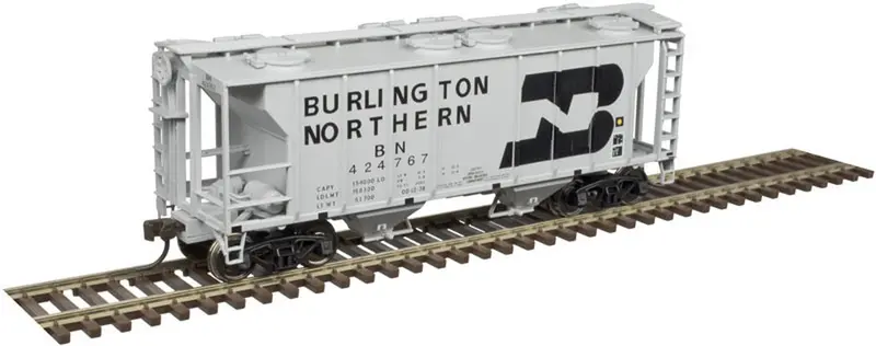 Burlington Northern Ps2 Covered Hopper #424796 (Ho Scale) 1
