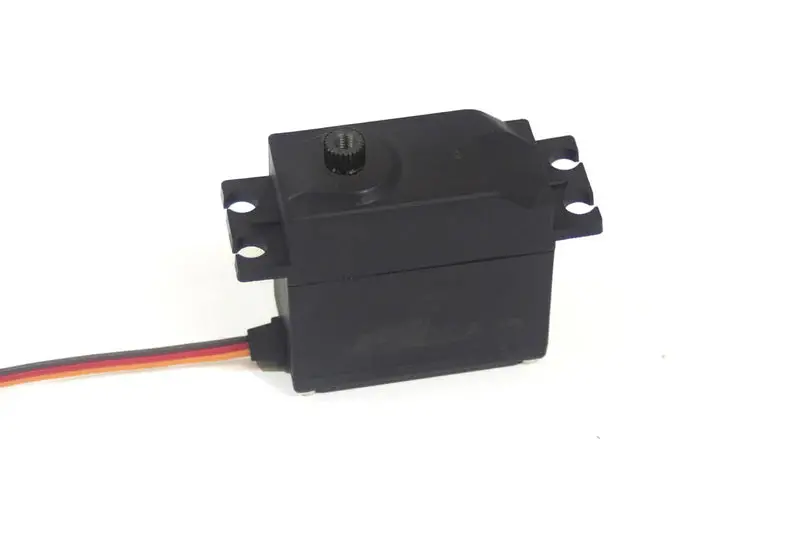 Savox - Budget Analog Servo, 0.11Sec / 90Oz-In (6Kg-Cm) @ 6V, Standard Size, Plastic Gears 1