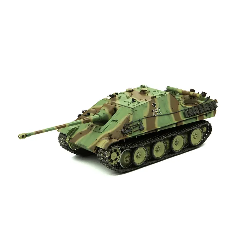 Sd.Kfz.173 Jagdpanther Ausf. G1 (1/35 Scale) Plastic Military Model Kits 1
