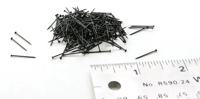 Track Nails -- 1/4Oz 7.1G 1