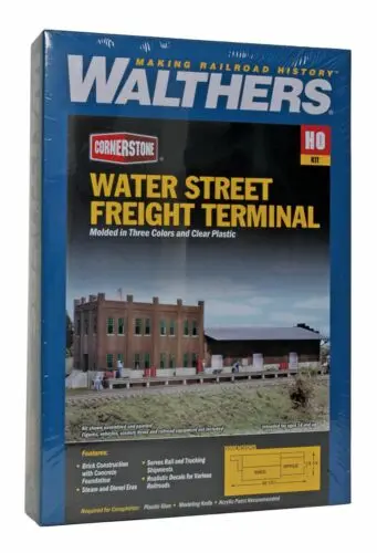 Water Street Freight Terminal -- Kit - 20-1/2 X 6-1/4" 52 X 15.8Cm 1